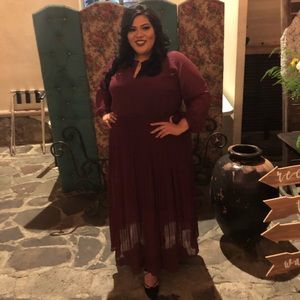 Plus size cocktail dress